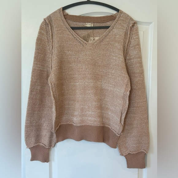 NWT Hem & Thread Women’s V-Neck Knit Sweater Bubble Sleeve - Picture 4 of 9